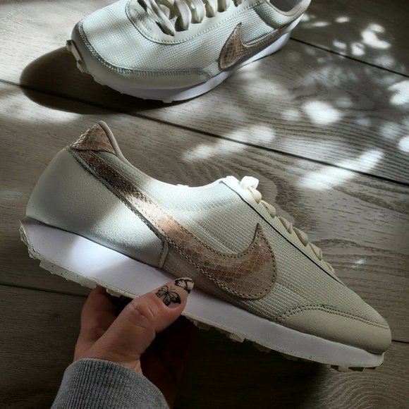 Nike Shoes - Nike DBreak